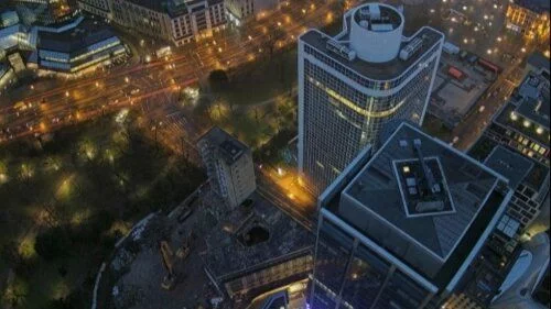 Skyscraper construction documented with a BauTV+ camera